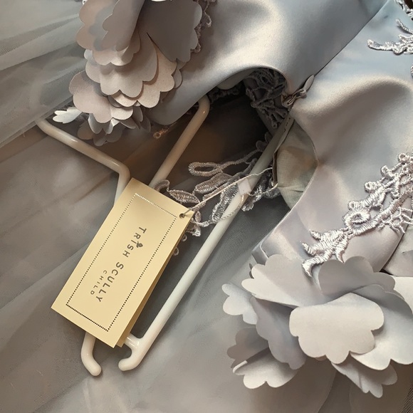 Trish Scully formal dress - light grey- 4T - Picture 7 of 7